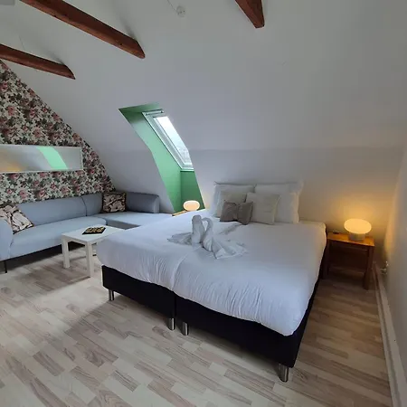 Sondergaarden Bed and Breakfast *